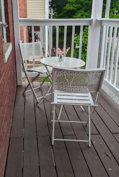 קומברלנד Escape On Hambright'S Alley! Walk 2 Everything! Cyclists Welcome! 1St Fl Unit A מראה חיצוני תמונה